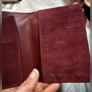 NWOT D'AUTORE burgundy suede Leather bi fold wallet/passport holder